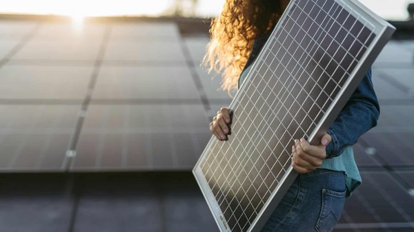 Comment choisir le meilleur fournisseur de panneaux photovoltaïques ?
