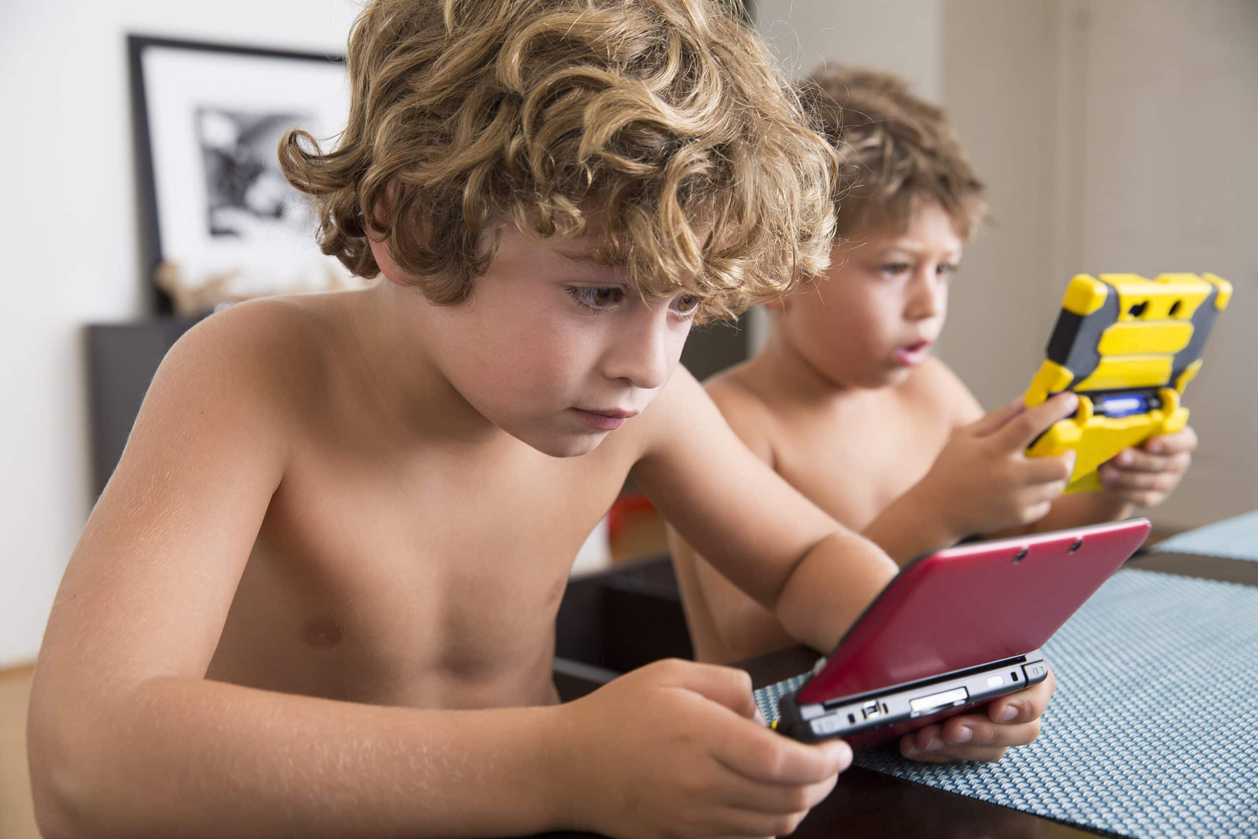 video game consoles like playstation 4 and xbox one receive the same amount of money